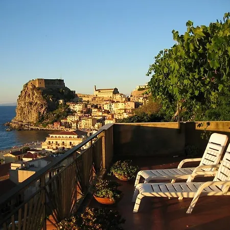Nyaraló Le Terrazze Sul Mare